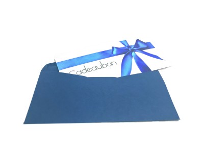 Order gift cards including envelope