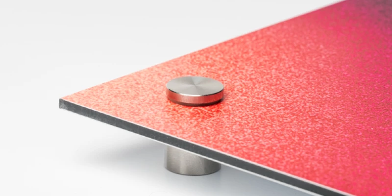 Met boorgaten voor snelle montage